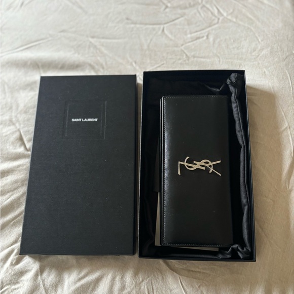 YSL WALLET - Picture 1 of 11